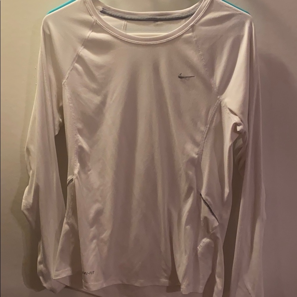 Nike Dry-Fit Long sleeve